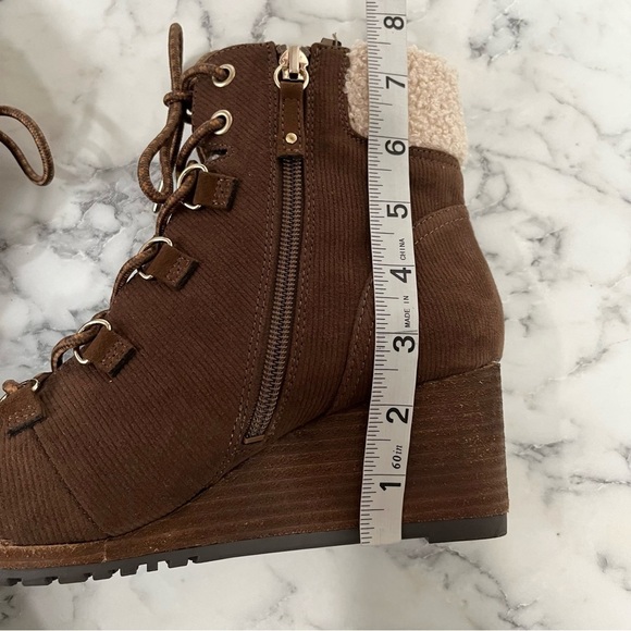 New Women's Dr.Scholls Charmer Wedge Bootie Ankle Boot Sherpa Lace Up Size 8 - Picture 7 of 10